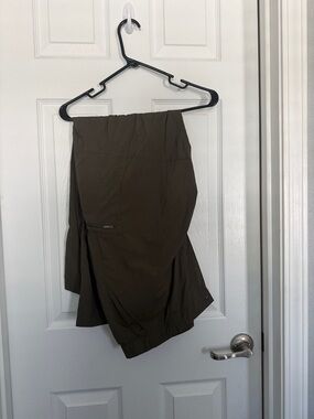 Columbia Olive Green hiking pants